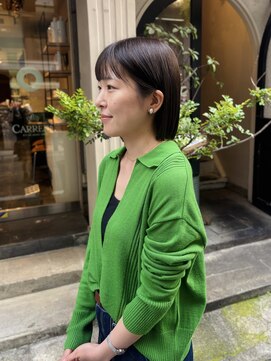 エヴリンアンドペイジ(Evelyn&paige) 切りっぱなしボブ/オリーブブラウン【神戸/元町】