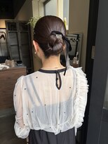 オリ(oli) タイトシニヨン