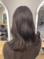 ジーナ セントラル銀座(Zina)&nbsp;小顔オリーブカラーボブルフハイライトカラークールショート