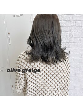 ルービック 梅田茶屋町(Rubik) olive greige