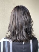 ジェリカ(Jlica) 透明感出るグレージュカラー