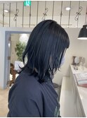 ブルーブラック