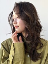 トンプソン(THOMPSON)