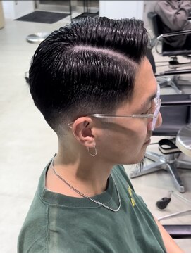 フィフス 天神大名(fifth) サイドパーマメンズカットフェードカットスキンフェード天神大名