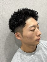 縁 ハナレ(en 870)&nbsp;ショートパーマ　ツーブロック　ビジネス