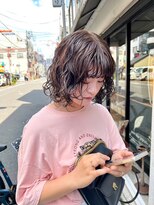 リール(rire)&nbsp;デザインカラーレイヤーカットウェットヘア夏オリーブベージュ