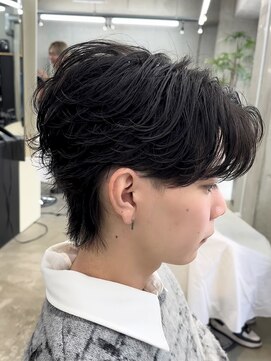 エデアンルクラ 下通(EDEAN Leclat) 熊本フェザーパーマ フェザーショート MEN'S HAIR