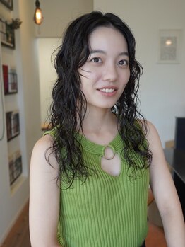 ポーズサロン(PAUSESALON)の写真/トレンド感あふれるパーマスタイルなら《PAUSESALON》にお任せください☆理想の質感・フォルムを実現！