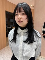 オン キャナルシティ博多前店(on)&nbsp;【晴音】ミディアムレイヤー/ブルーブラック/ミディアム/20代