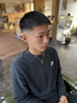 ブル(BULL) 高校生フェード