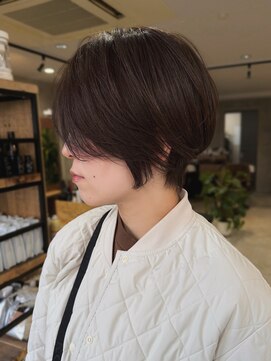 ハーフェン(HAfeN) 前下がりショートヘア