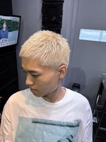 from 0287 中目黒/金髪ショート/テーパーフェード