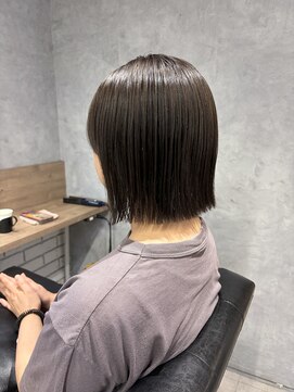 モク(mok) 大人のプツっと切りっぱなし外ハネボブ