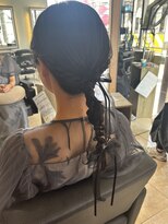 マイノリティー 石橋店(Minority)&nbsp;編み下ろし　リボン　お呼ばれヘアセット