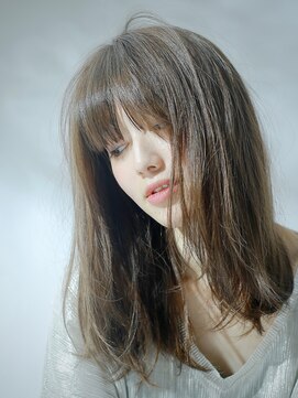 アットラブ バイ ベル(at'LAV by Belle) 【Belle】ミルクティーカラー × ノームコアモードスタイル