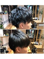 ネイビー(NAVY)&nbsp;NAVY恭平☆サロンワークスタイル☆ハーフスパイラルパーマ♪