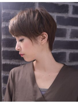 エストリア 栄店(ESTREA) 大人の耳かけベリーショート by鬼頭