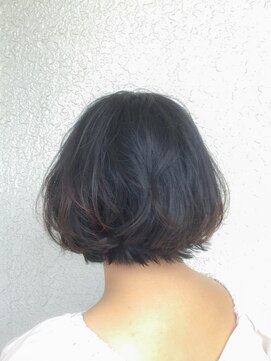 ナトゥーラ 豊田駅前店(Natura) Natura豊田駅前店　顎レンングスフロント長めボブ　by深見