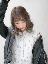 ルティア(Lutia)&nbsp;ニュアンスウェーブ 透明感 アッシュベージュ