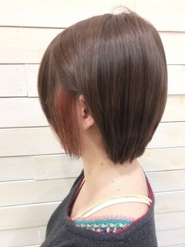 ラック 辻堂(LUCK) イヤリングカラー×レッドオレンジ