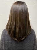 サラツヤストレートハイライト　uchida