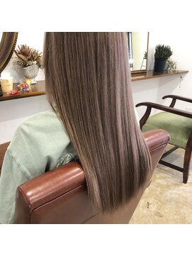 コキリ(kokiri) 【nasu】ケアブリーチ×ペールピンクグレージュ