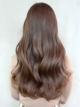 アイティーバイアルバム 下北沢店(IT by ALBUM) まろベージュ_くびれヘアツートンカラーアースカラー_ba360621