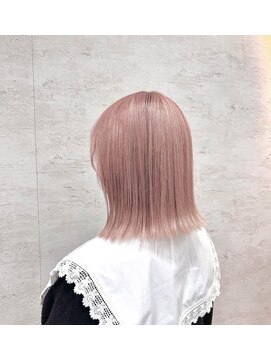 イル(iLu.) ピンクベージュ