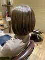 ビューティズム ムーン 本郷三丁目店(Beautism moon) 前下がりボブ。