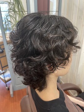 ヘアーアンドスパ アン コントゥール(hair&spa an contour) メンズ スパイラルパーマ