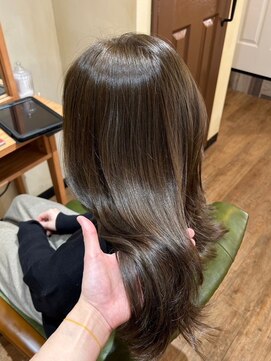 オーストヘアー リュウール(Aust hair Lueur) マットグレージュ×韓国風エアリーロング