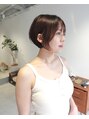 アワー(OUr-) 骨格を意識した上品なショートヘア