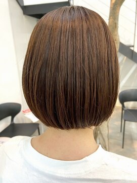 セル(CELL) 丸みボブ マロンベージュ 縮毛矯正 ショートボブ 大人ボブ