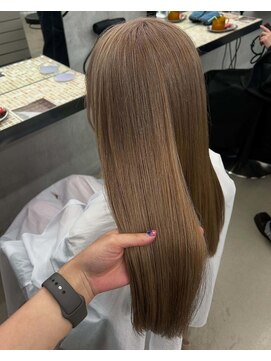 オムズポカ 栄矢場町店(OM's poka) ミルクティーグレージュ/ブリーチ