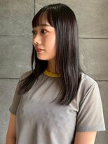 カミソメヤイロドリ(髪染やIRO-D-ORI)&nbsp;グレーカラー ストレート 透明感カラー 20代 艶髪 ヘッドスパ