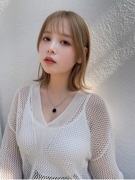 キサイ バズ(kisai BUZZ) ミルクティーベージュ/ミディアムレイヤー中目黒kisai BUZZ西川