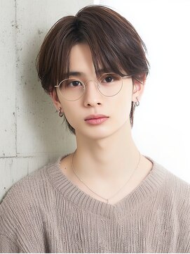 ヴェイン 渋谷(vain) 毛流れパーマ センターパート 中性メンズ