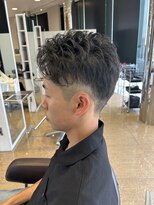 レッドメンズ(ReD men's)&nbsp;癖毛を活かした刈り上げショート