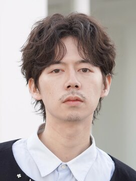 フィフス 大分(fifth) 大分フェザーショートシャドウパーマセンターパートウルフゆるめ