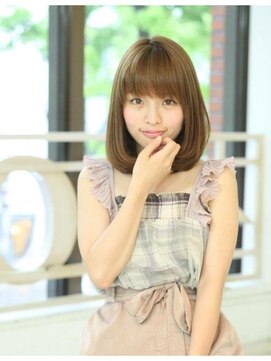 フォルテ 城北店 *..  大人かわいい ストレートナチュラルボブ..*