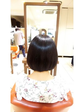 ネオリーブチノ 登戸店(Neolive cino) neolive cino   黒髪、大人前下がりボブ☆