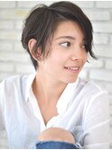 動きのあるセミウエットショート