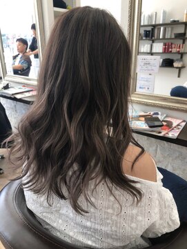 リッシュ 佐倉店(Lish) ラベンダーベージュ