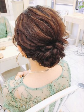 リサ 恵比寿(risa.) ルーズアップスタイル