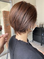 アットラップレーヴ(attrape-reve)&nbsp;スタイリング簡単♪小顔見せ☆丸みショート10代20代30代