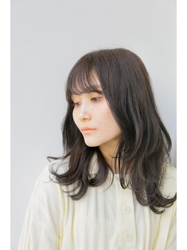 スリーヌーン(THREE noon) 20代３０代４０代５０代ひし形くびれレイヤーウルフ☆