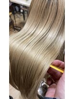 ジーニー 横浜(giinii) 20代30代40代髪質改善_美髪ホワイトブロンド【横浜】渋谷良太
