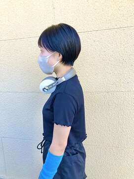 ナイアバイアヌエヌエ(naia by anuenue) ぴたっとコンパクトショート