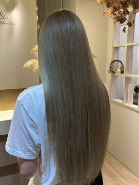 アンド ラ ブランシュ(&.La Blanche) 大宮/髪質改善/ヘッドスパ/ハイトーン/トリートメント/ベージュ