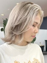 ウィコ 新宿(WICO) ホワイトバング[新宿駅/デザインカラー/シルキーベージュ] 
